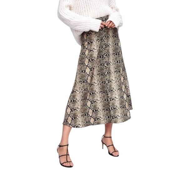 Zara Dresses & Skirts - Zara Snake Print Front Slit Midi Skirt